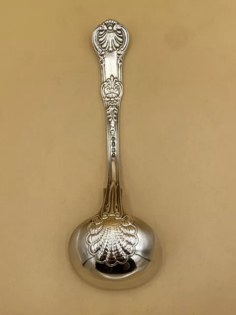 SOLID SILVER GEORGE IV OYSTER BACK SAUCE LADLE, LONDON 1827 BY JOHN HARRIS 96.6g