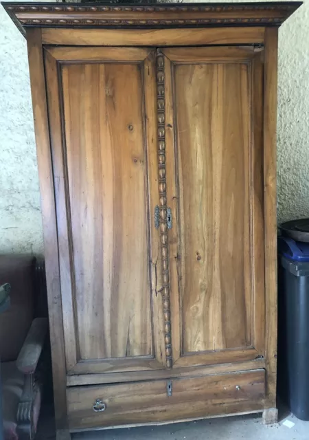 French Walnut  armoir wardrobe, Possibly Late 1700/early 1800s Antique