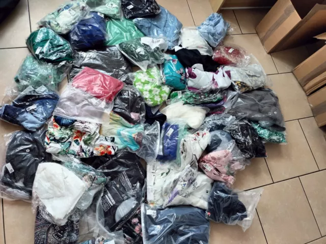 50x Amazon Returns Women's Fashion Clothing Various Sizes
