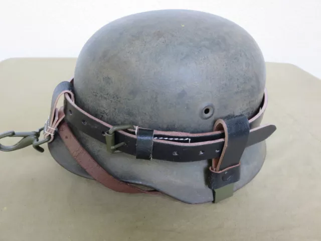 WH Steel Helmet Carrier Stahlhelm Tragegestell M35 M40 M42 WK2 WWII Wehrmacht