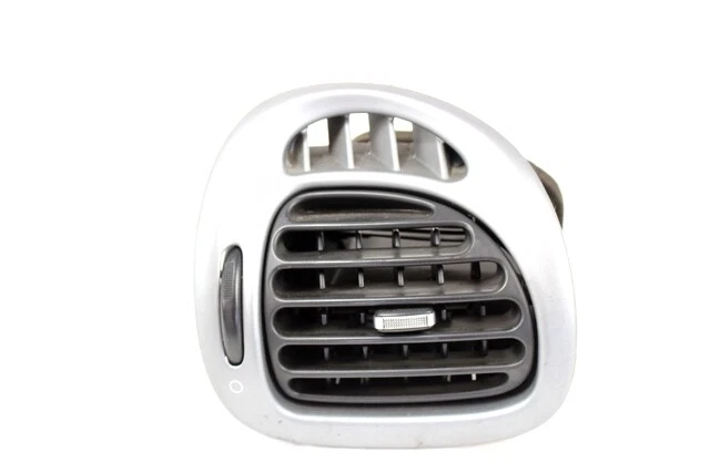 Grille D'aération Avant Passager Pour Citroën Xsara Picasso HDI - Pièce D'origine Occasion - Tableau De Bord