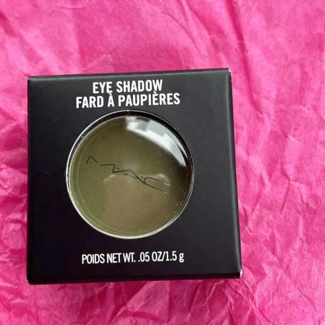 MAC Eye Shadow MO MONEY MO PROBLEMS Matte Eyeshadow BNIB Khaki Green