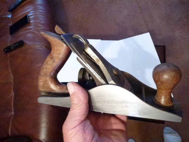 Record No, 4.1/2   Wide Body Smoothing Plane, In  Nice Condition,Made In U.k