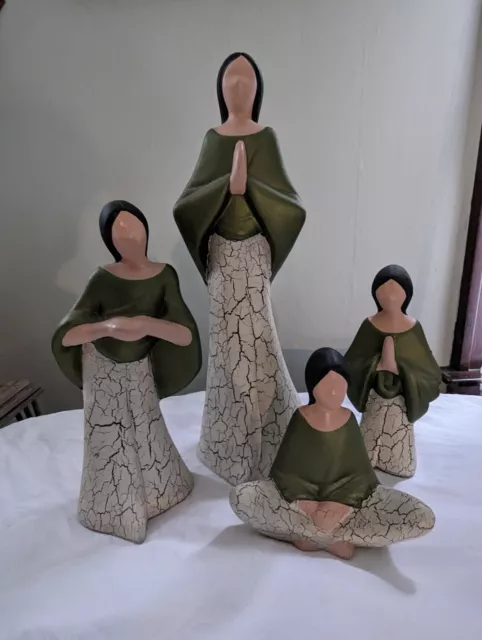 4 Faceless Female Figurine Indigenous Ecuador Clay Artisan Arts and Crafts Decor