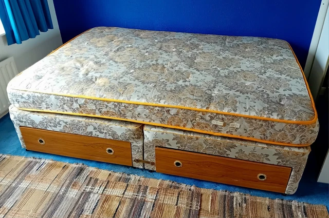 VINTAGE DIVAN DOUBLE Bed Base & Mattress Drawers Storage 1970s Low ...