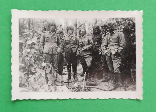 Foto: Wehrmachtssoldaten mit Moskitonetzen,Ostfront,Russland  2WK
