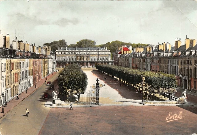 NANCY - Place de la Carrière - la Carrière Place