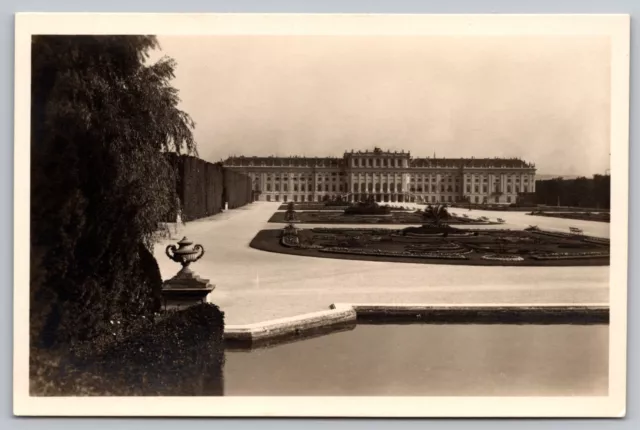 Postcard: Schönbrunn, Wien, 29061, Postkarten Industrie A. G., RPPC, Unposted