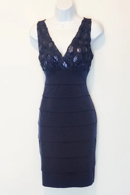 ENFOCUS STUDIO Blue Sequin Floral Top Layered Stretchy Body Dress Size 8 MEDIUM ENFOCUS STUDIO Blue Sequin Floral Top Layered Stretchy Body Dress Size 8 MEDIUM