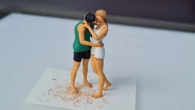 1/43 - figurine couple 5 en résine 3D à peintre