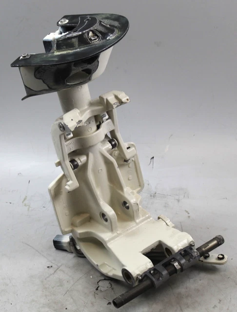 434724 Johnson Evinrude XL 1991-2006 Swivel Bracket, Arm & Steering Tube 65 + HP