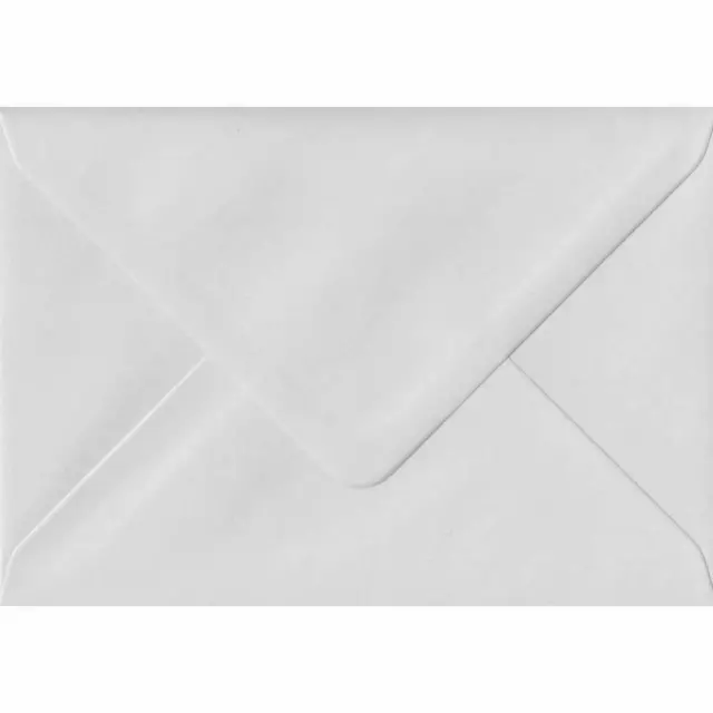 White Heavyweight 114mm x 162mm Gummed 130gsm C6/Quarter A4 Envelopes