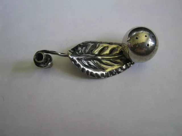 Unuisal Eagle 20 Plat-Mex-SA Sterling Salt Condiment Leaf & Ball Part of Set