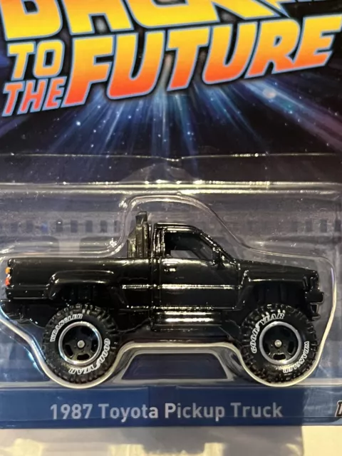 Hot Wheels - Back To The Future 1987 Toyota Pickup Truck - Retro Entertainment B 2