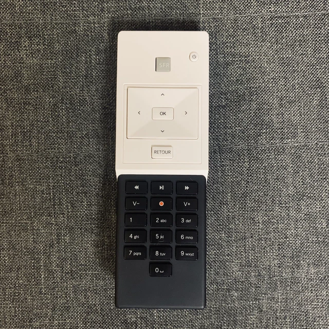 Telecommande SFR Evolution - piles inclus