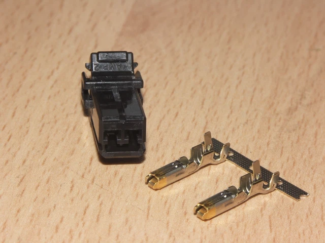HARLEY DAVIDSON 73152-96BK OEM 2 wire Multi-lock Male Connector and ...