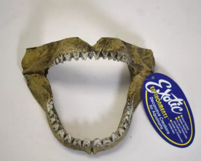 Blue Ribbon Exotic Environments EE-349 Great White Shark Jaw Ornament 3.5"x6"x5"