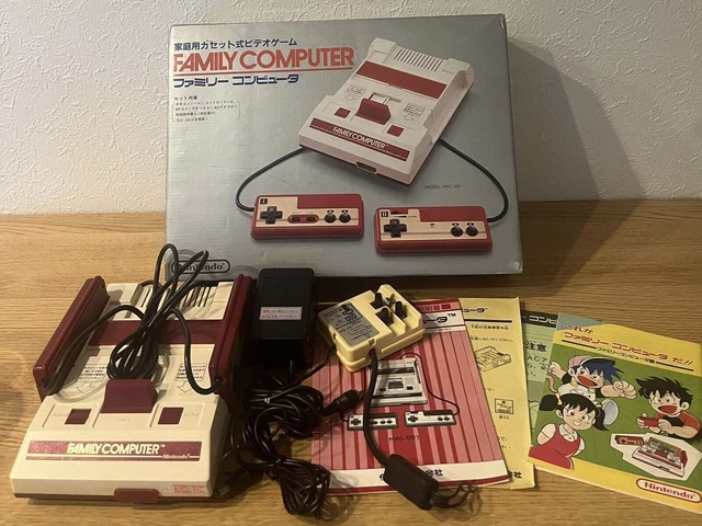 CONSOLE NINTENDO FAMICOM NES AV Japan HVC-101 Box Family Computer