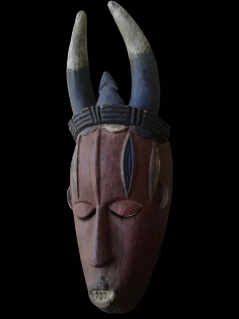 Art africain/Africa art/Tribal art:Masque-Statue Urhubo du Nigeria 45 cm.