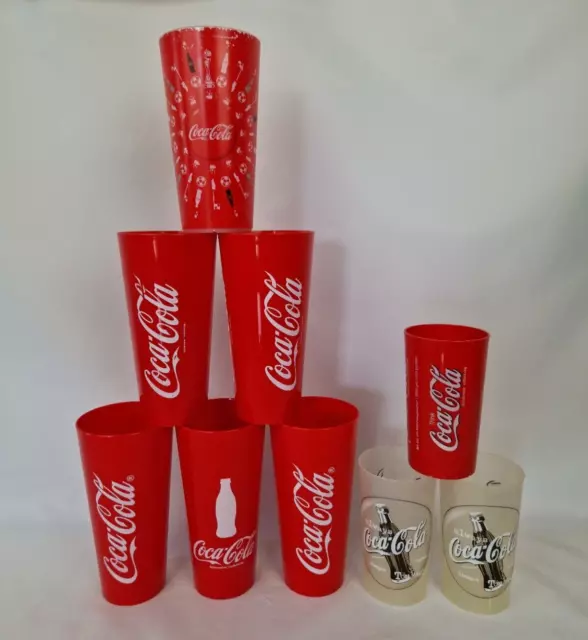 9x Coca Cola Plastik Kunststoff Becher 0,3L 0,5L Jahr 1999 Vintage Sammelbecher