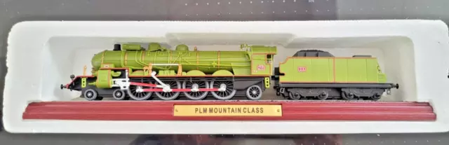 Atlas Edition Static Model Train  And Tender-Plm Mountin Class