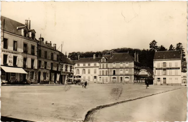 CPA MORTAGNE - Place de la République (356632)