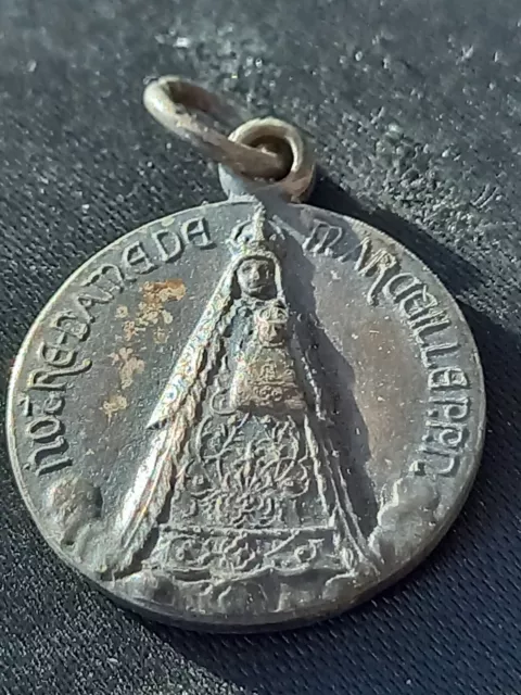 Médaille religieuse ancienne Notre Dame de Marceille