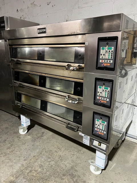 Doyon 3T3 Artisan 3 Stone Deck Oven -l9 Pan Capacity 3 Phase With Steam