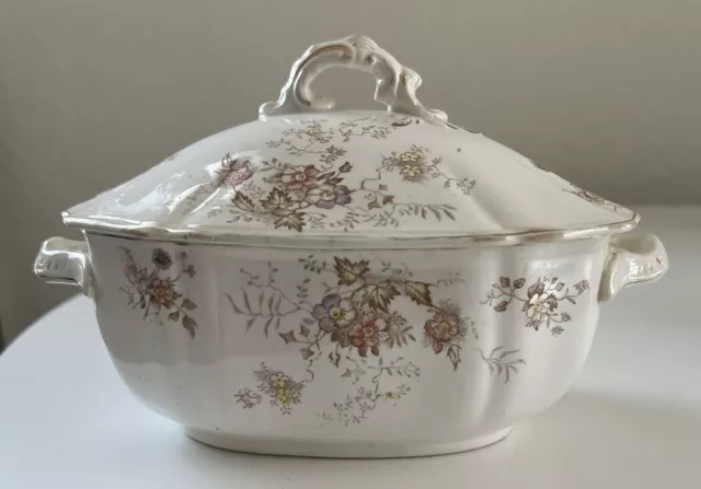 Royal Semi-Porcelain England Covered Serving Bowl Tureen Vintage Alfred Meakin