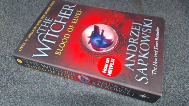 THE WITCHER - Blood of Elves, Sapkowski, Andrzej, Gollancz, 2020, EUR 6