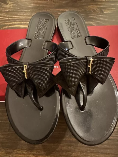 Ferragamo Jelly Bow Slides, Black, Size 6