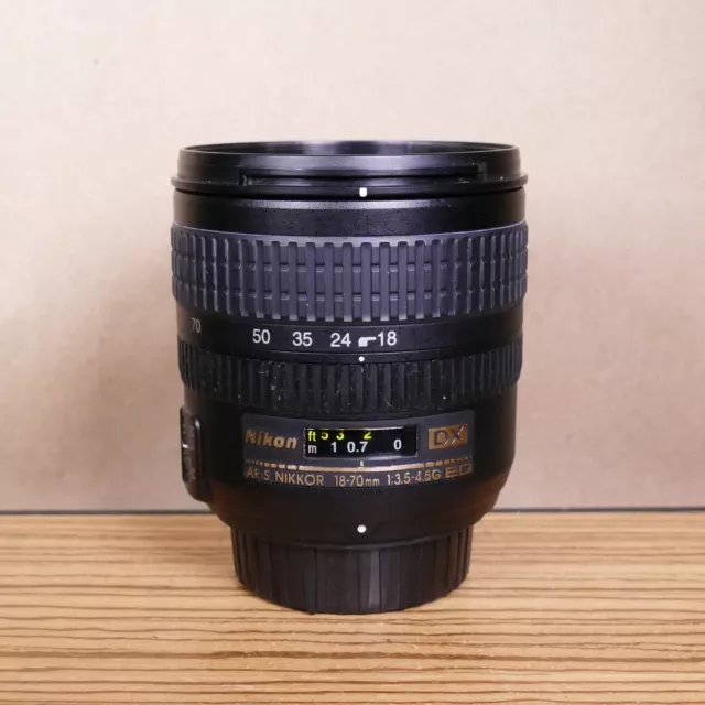 Nikon AF-S DX Nikkor 18-70mm f/3.5-4.5 G ED Lens - Fungus