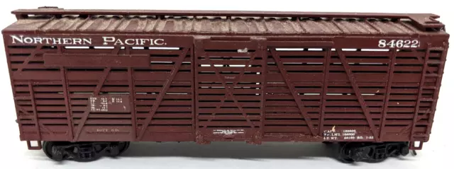 Athearn CUSTOM HO, 40' STOCK CAR Kit,  NORTHERN PACIFIC N.P.R. #84622, brown VTG