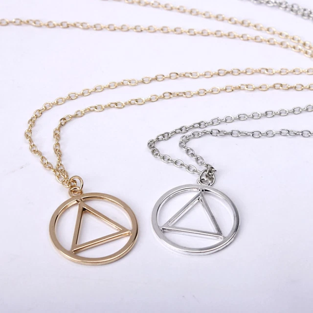 Eminem RAPPER  Chain Pop Pendant Necklace Triangle Necklace