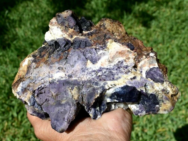 1.89 LB OPALIZED TIFFANY STONE ROUGH, Bertrandite, FLUORITE (FDW)