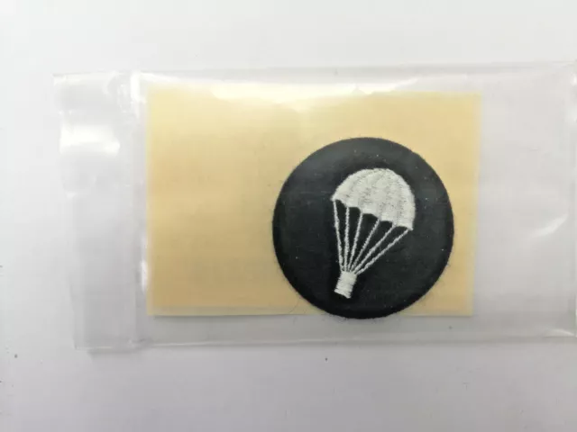Genuine British Army Issue Parachutist Skills / Qualification Badge Patch - New