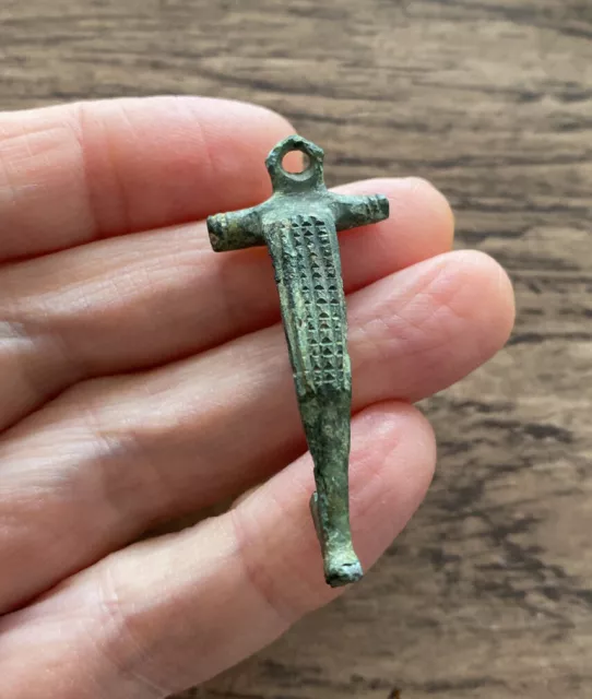 Romano-British. Bronze ‘T-Shaped’ Bow Brooch, 1St Century A.d.