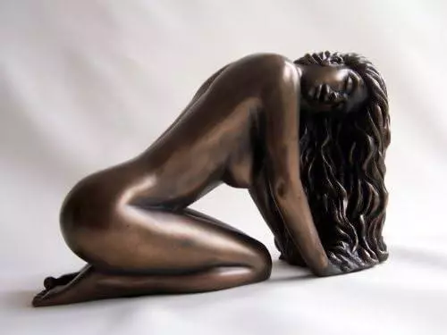 Graceful Bronze Effect Nude Lady Sculpture Home Decor Art Collectible Statue