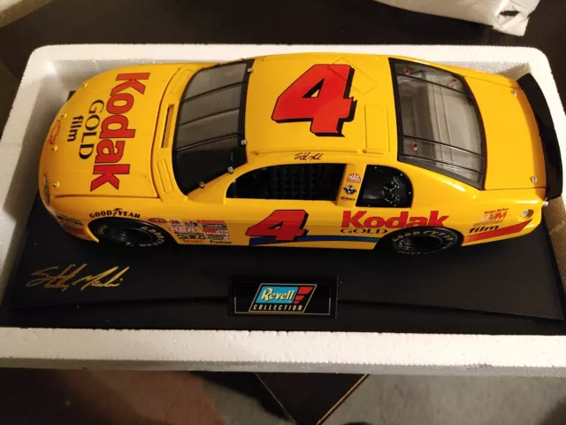 1997 Revell NASCAR #4 Sterling Martin Kodak Film Chevrolet Monte Carlo 1:18 L/E