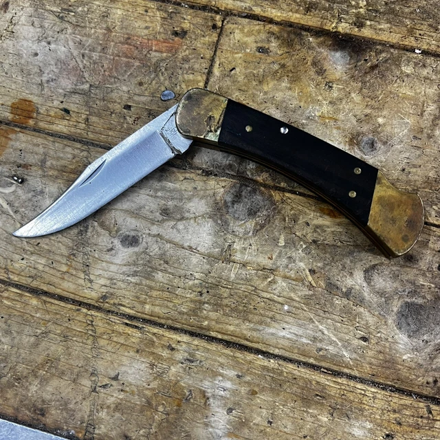 Vintage BUCK 110 Hunting Camping Folding Single Blade Folding Pocket Knife USA
