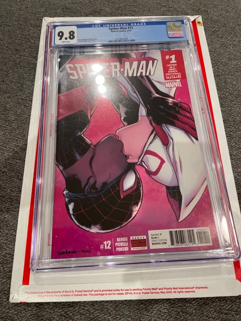 Spider-man #12 Hot Key CGC 9.8 NM/M 1st Miles Morales & Gwen Kiss Cover Marvel