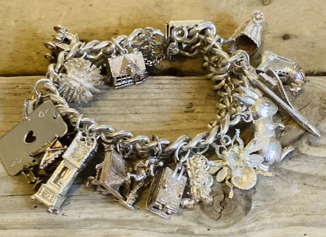 Vintage Heavy Chunky DOUBLE ROW Curb 96.4g Solid Silver Charm Bracelet.16 Charms