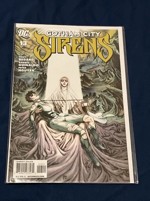Gotham City Sirens #13 (2010) NM, Harley Quinn, Catwoman, Poison Ivy