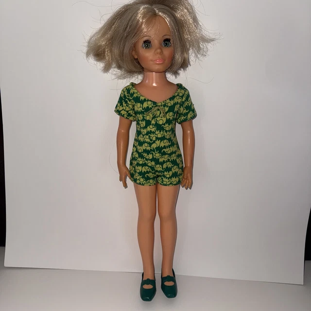 green emerald velvet dress Kenzie Maxi Dress Green main image 1