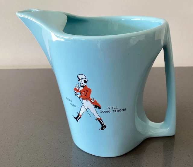 Johnnie Walker ウォータージャグ　イギリスWADE陶器　希少品 Johnnie Walker ウォータージャグ イギリスWADE陶器 希少品