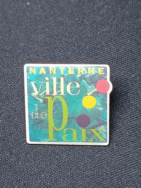 Pin's Vintage Pins Collector Advertising Nanterre