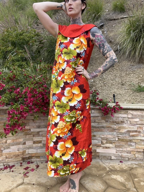 Pennys Hawaii Vintage 60/70’s Red Floral Tropical Hawaiian Collar Maxi Dress S/M