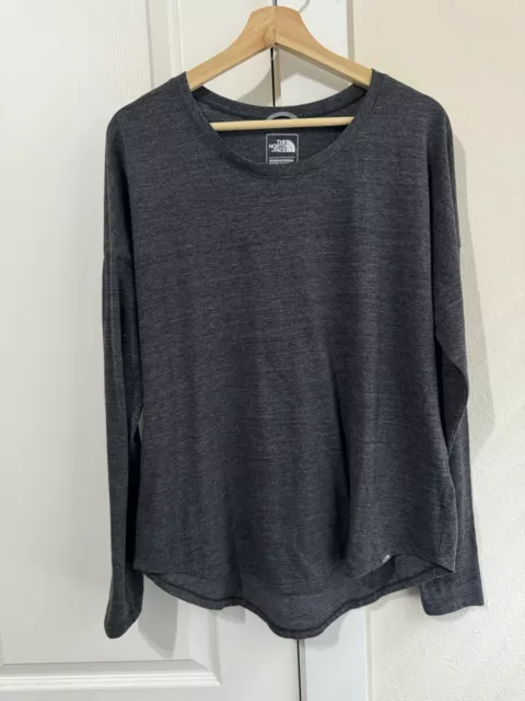 North Face Women’s Long Sleeve Scoop Neck Curve Hem Tee Heather Black Sz Large