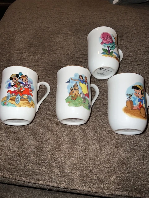 The Disney Collection Classic Mugs SNOW WHITE, PINOCCHIO, ALICE  Gold Rim