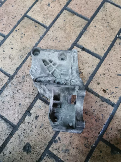 Original Opel Insignia A 2.0 CDTI Support de Moteur Compresseur D'Air 55562863